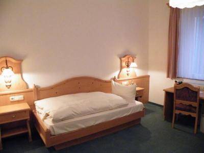 רוטנבורג אוב דר טאובר Biohotel Zum Baeren מראה חיצוני תמונה